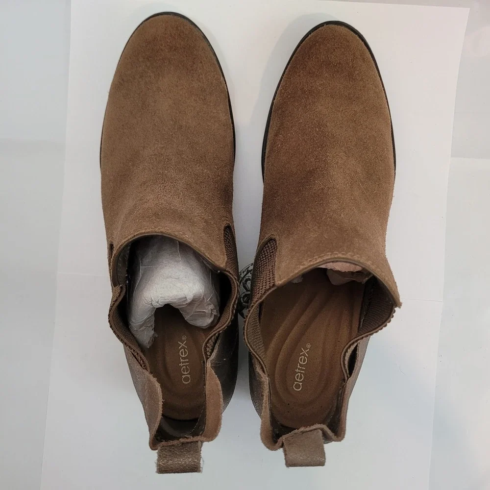 Aetrex Beth Chelsea Boots Women 8.5 Brown Suede Metallic Bronze Ankle EB414